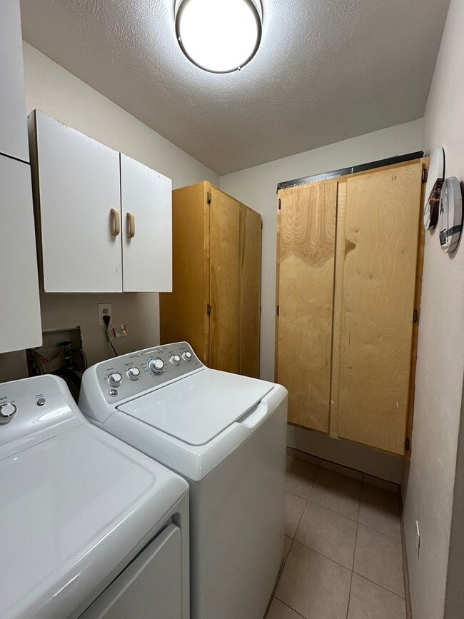 Building Photo - 15138 E Louisiana Dr