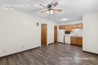 Building Photo - 8760 Thomas St