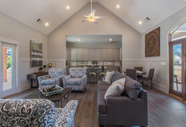 Building Photo - 4006 Glendianne Wy