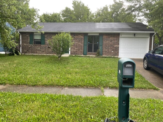 Building Photo - 3105 Charlotte Mill Dr