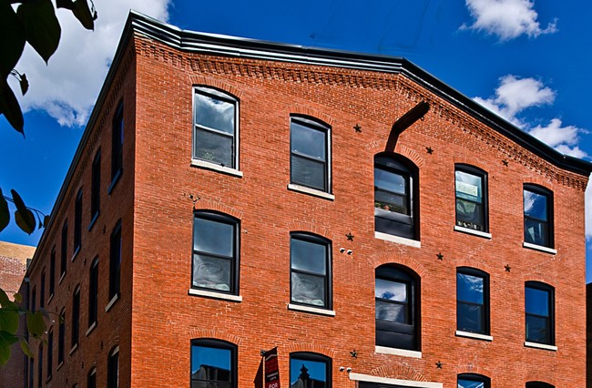 Primary Photo - Cambridge Lofts