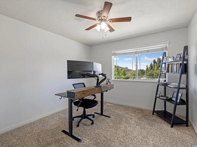 Building Photo - 991 Oldham Dr