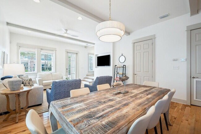 Building Photo - 110 E Blue Crab Loop