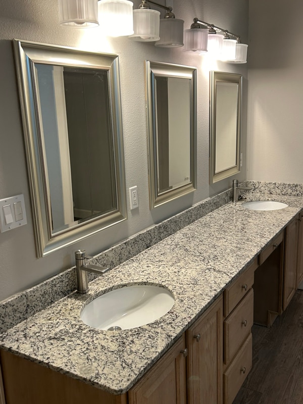 Building Photo - 8 Guindola Way