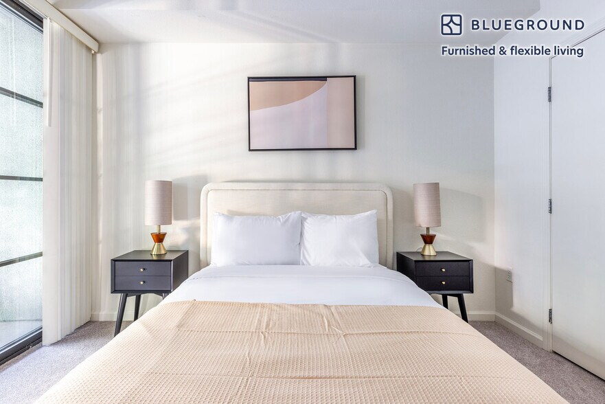 Building Photo - 754 The Alameda