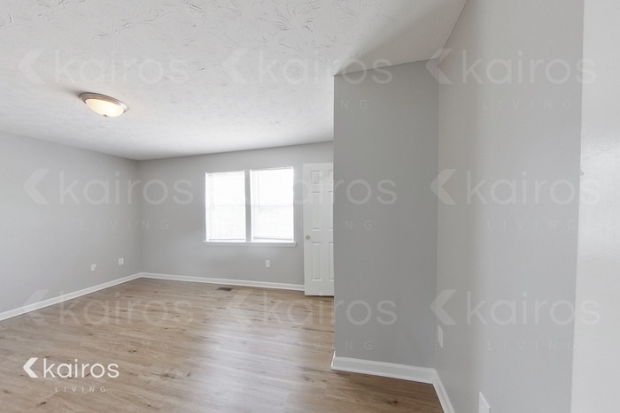 Building Photo - 150 Deer Pkwy