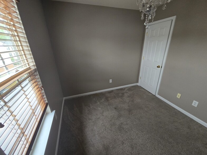 Building Photo - 5429 Werburgh St