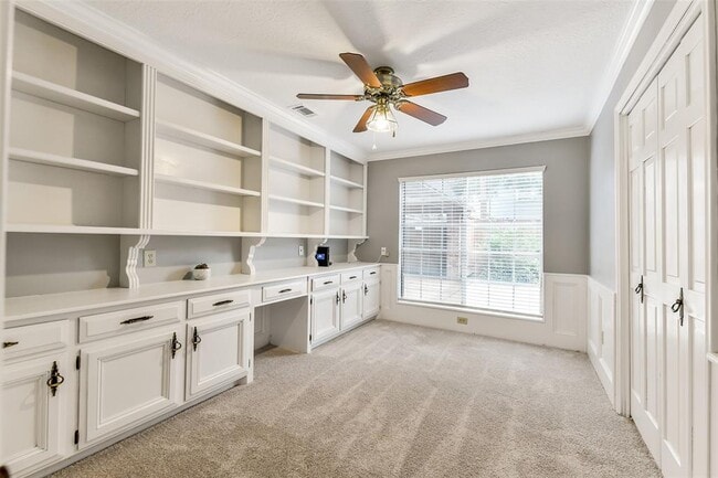 Building Photo - 16019 Stratton Park Dr