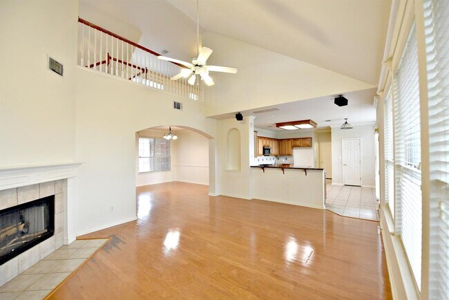 Building Photo - 1803 Jojoba Dr