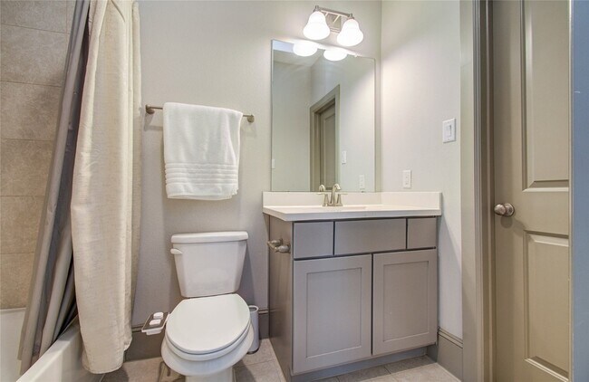 Building Photo - 3104 Mitchell Landing Ct
