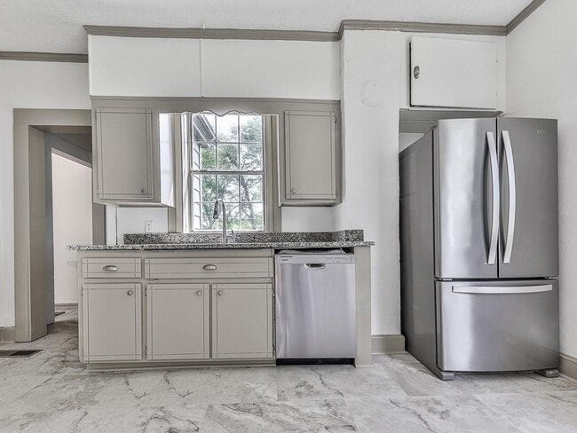 Building Photo - 22 Ohio St