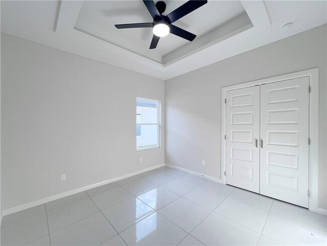 Building Photo - 24 E St