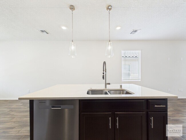 Building Photo - 4207 Via De Ventura