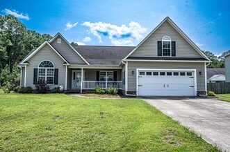 Building Photo - 307 Croatan Woods Dr