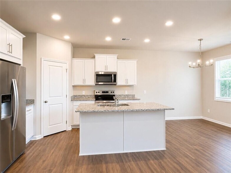 Building Photo - 123 Mill Pond Ln