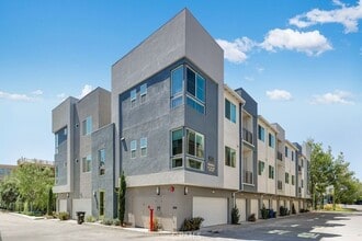 Building Photo - Priville