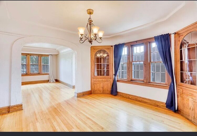 Building Photo - 533 N 63rd St