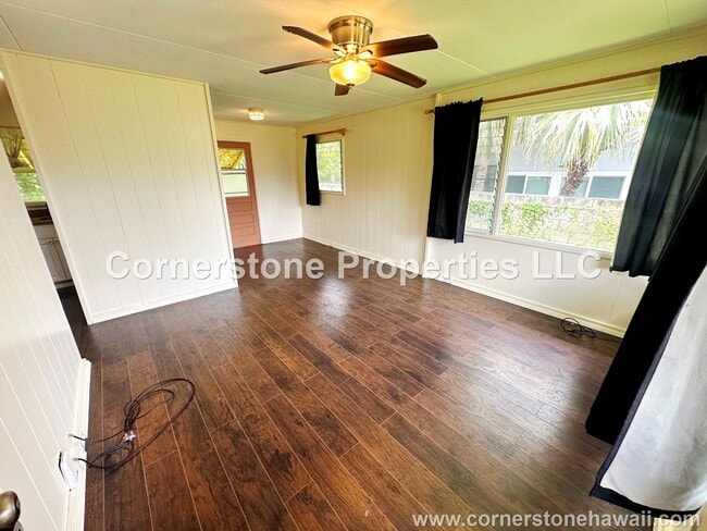 Building Photo - 528 Oneawa St