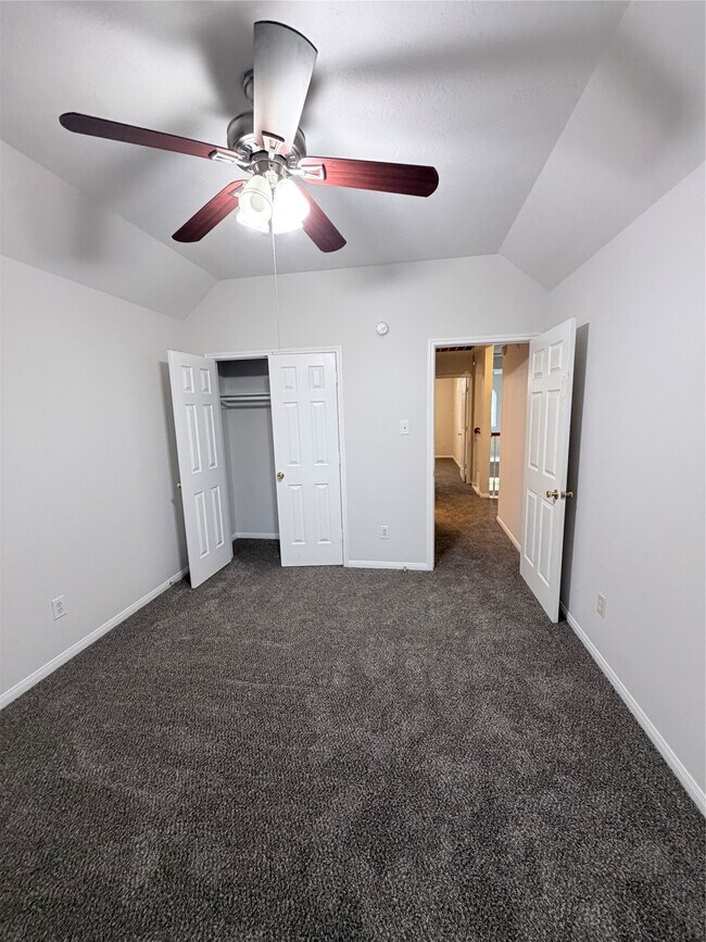 Building Photo - 17407 S Sienna Cove Ln