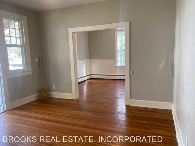 Building Photo - 3 br, 1 bath House - 108 Jefferson Street