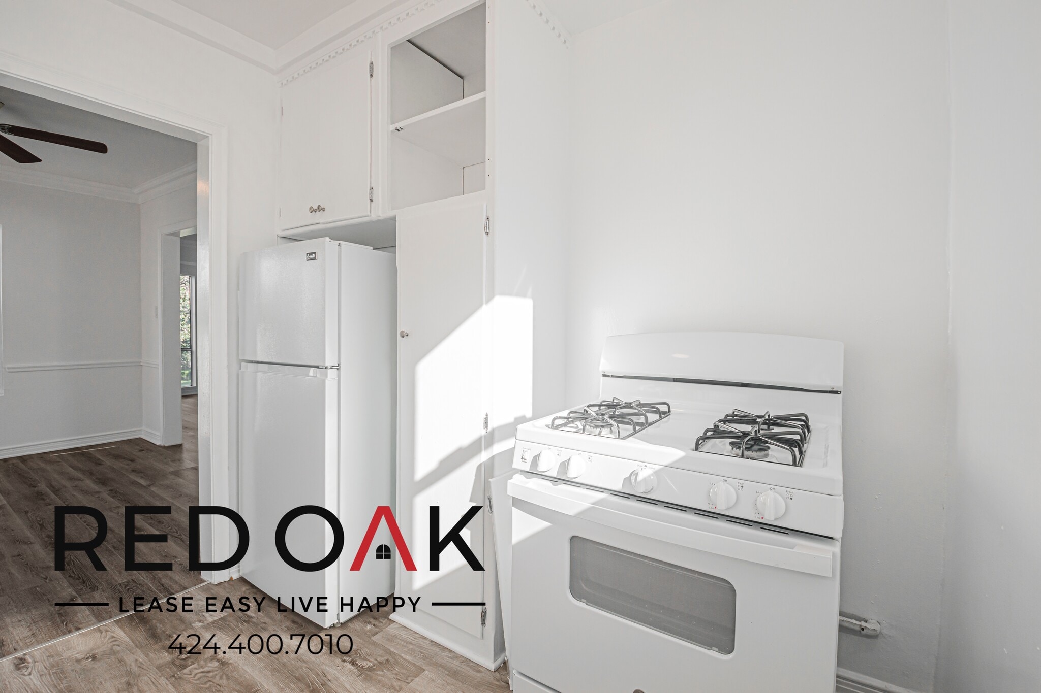 Building Photo - 5162 1/2 Clinton Ave