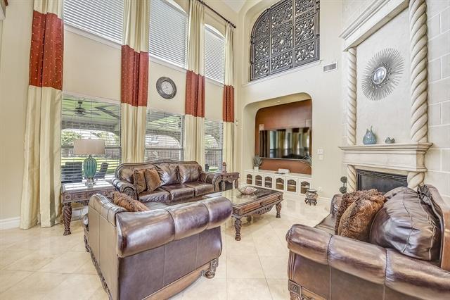 Building Photo - 4108 Barona Dr