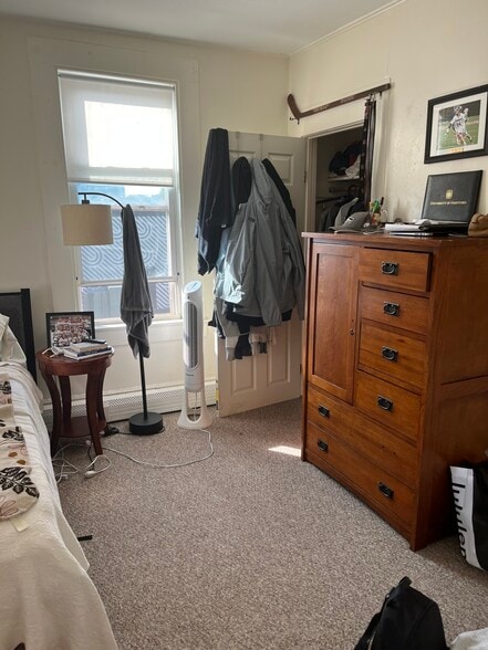 Building Photo - 53 W 7th St