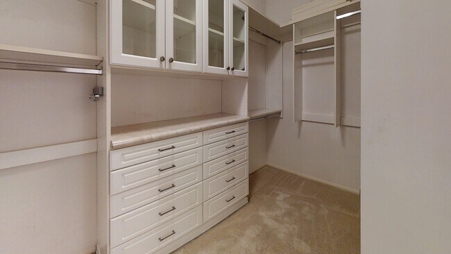 Building Photo - 3724 Strata Dr