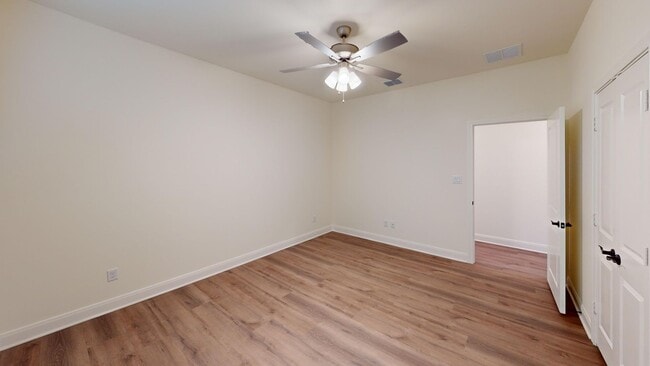 Building Photo - Single Family Home- The Houston