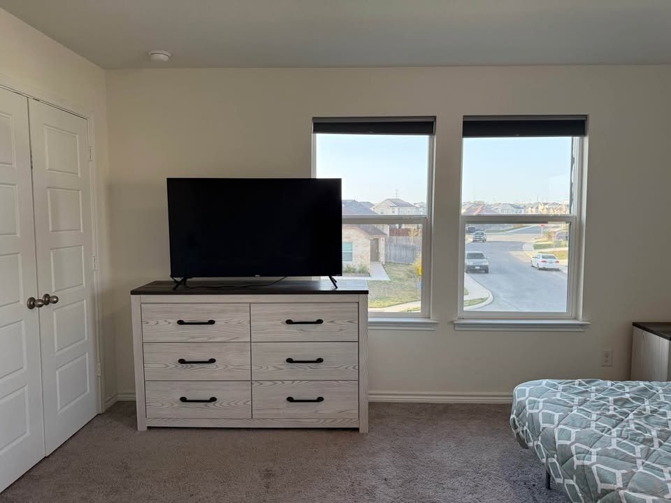 Building Photo - 13930 Wool Pk