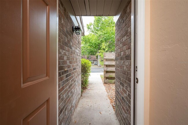 Building Photo - 3409 NW 52nd Terrace