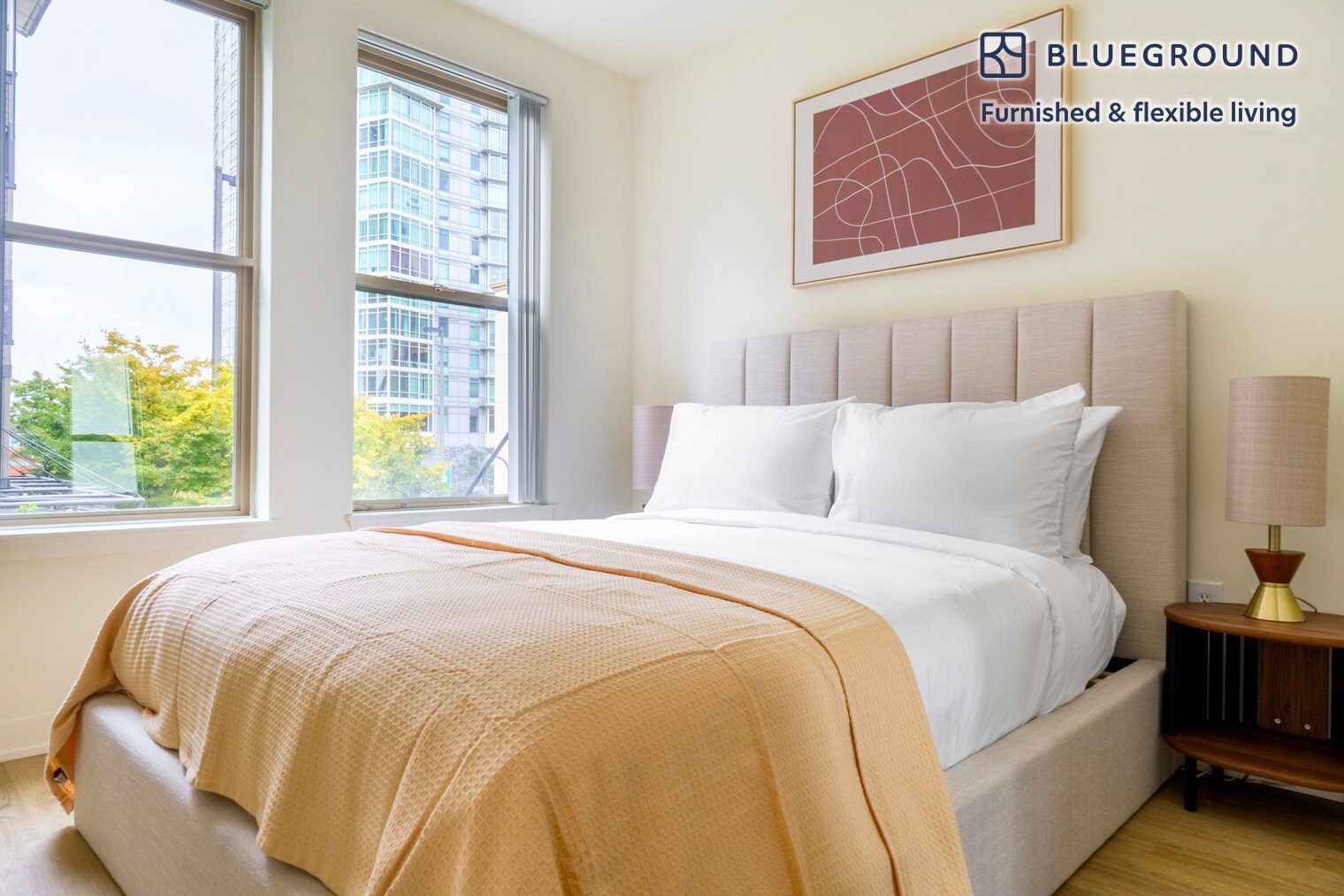 Building Photo - 11000 NE 10th St