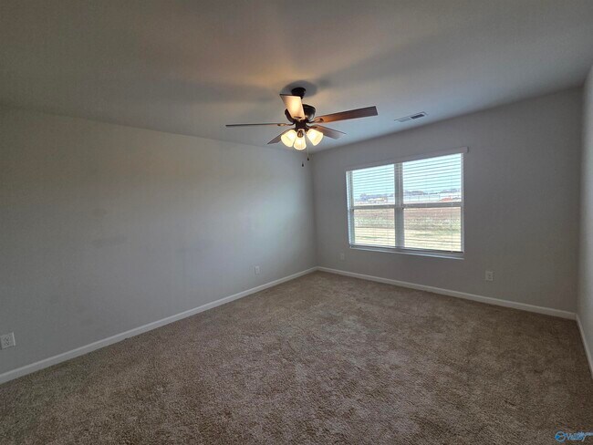 Building Photo - 147 Tobin Ln