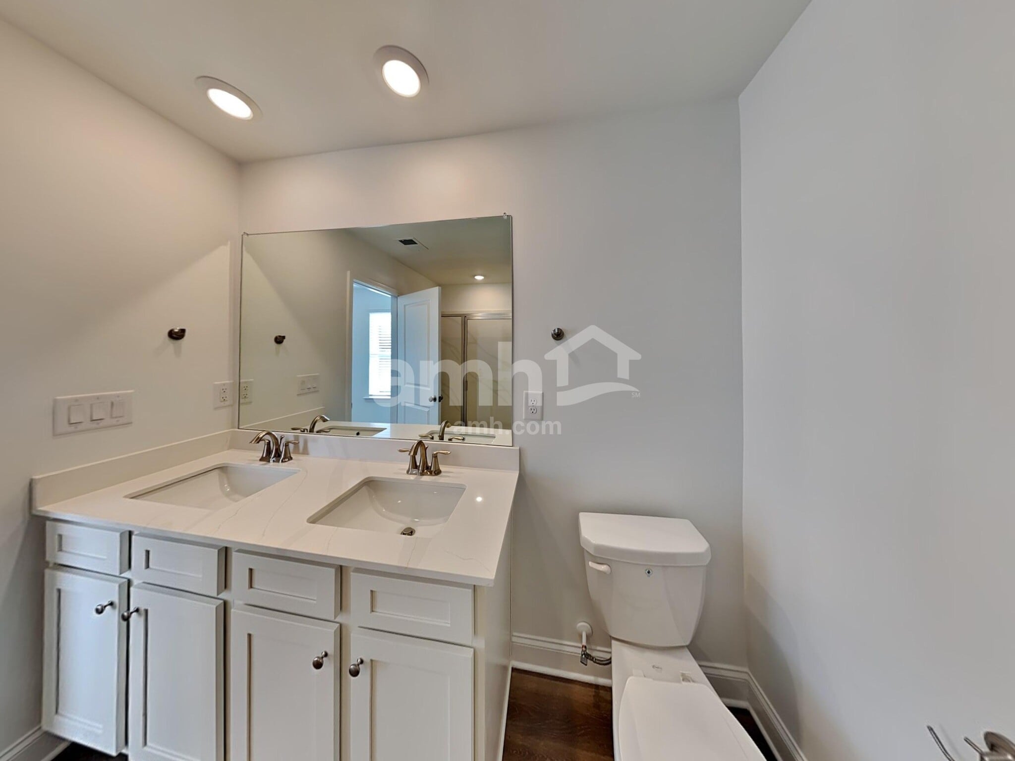 Building Photo - 1048 Highland Walk