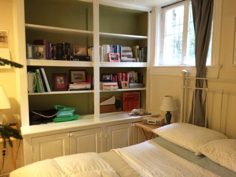 Building Photo - 1509 13th St NW