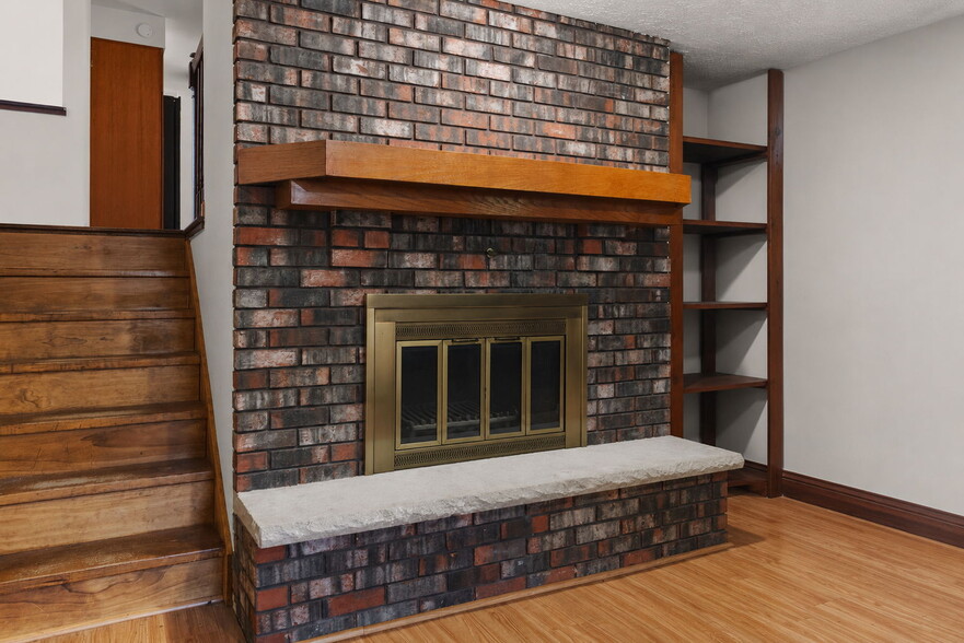 Building Photo - 3622 Rolling Hill Dr