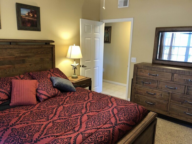 Building Photo - 15645 Ocean Walk Cir