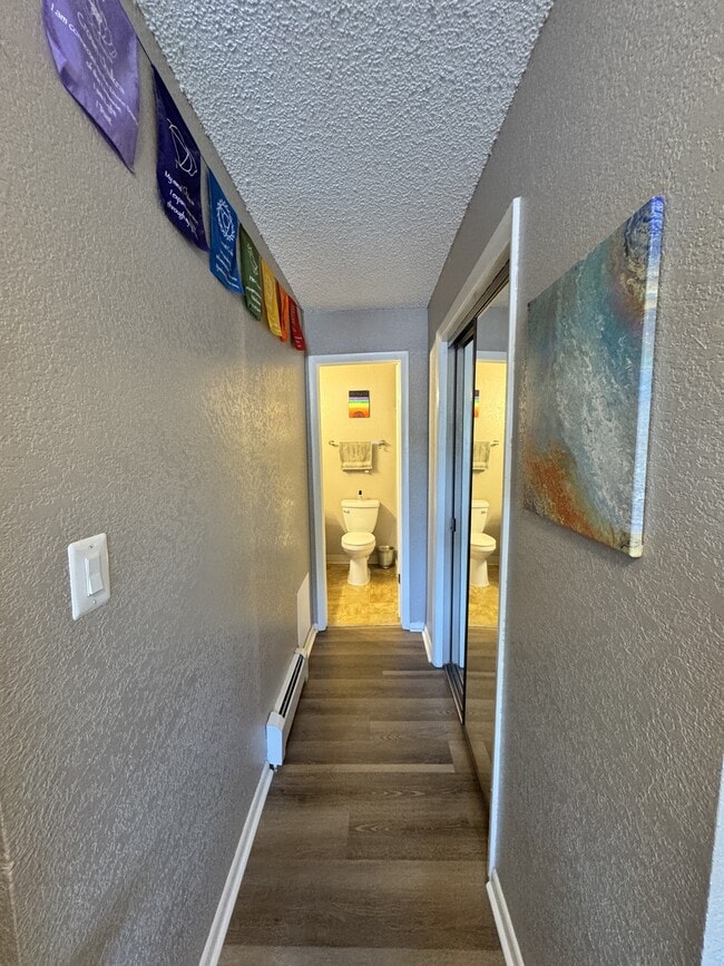 Building Photo - 857 S Van Gordon Ct