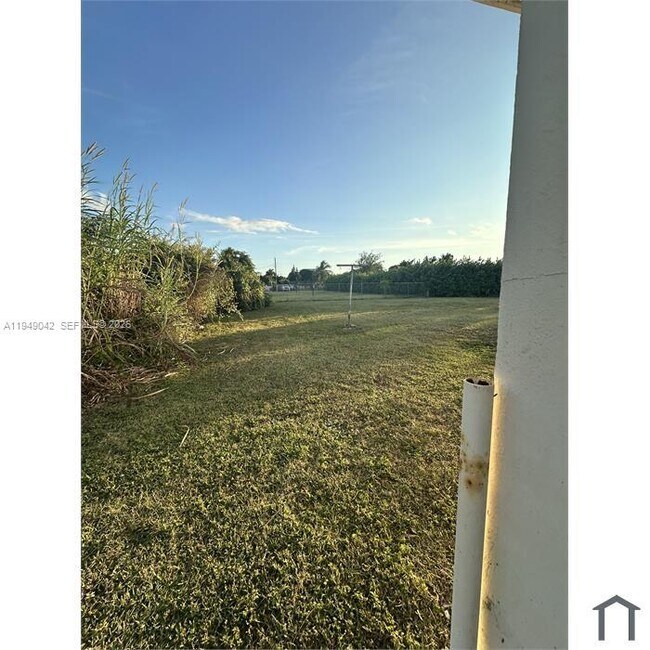 Building Photo - 11832 SW 212th St