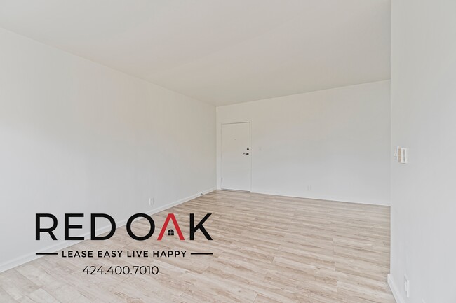 Building Photo - 1051 1/4 N Ogden Dr-6