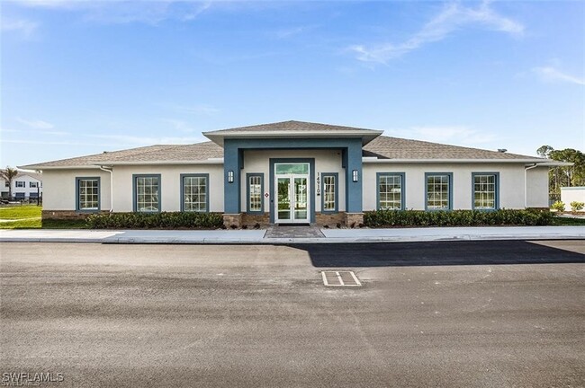 Building Photo - 15485 Wildflower Cir