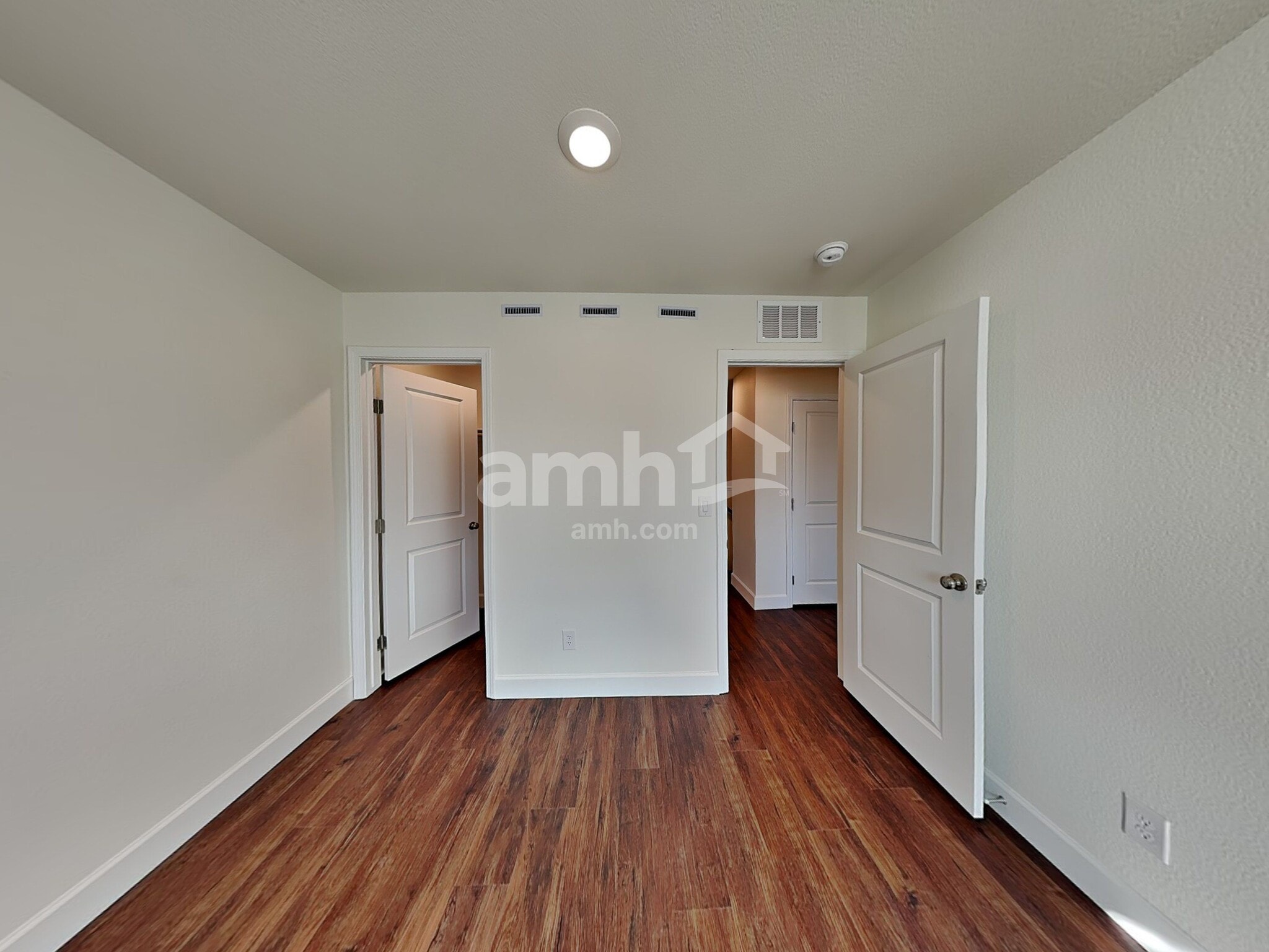 Building Photo - 8844 Carmine Cob Ave