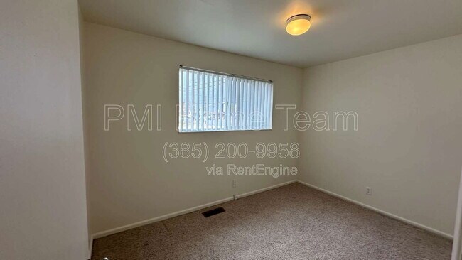 Building Photo - 1908 W 4975 S