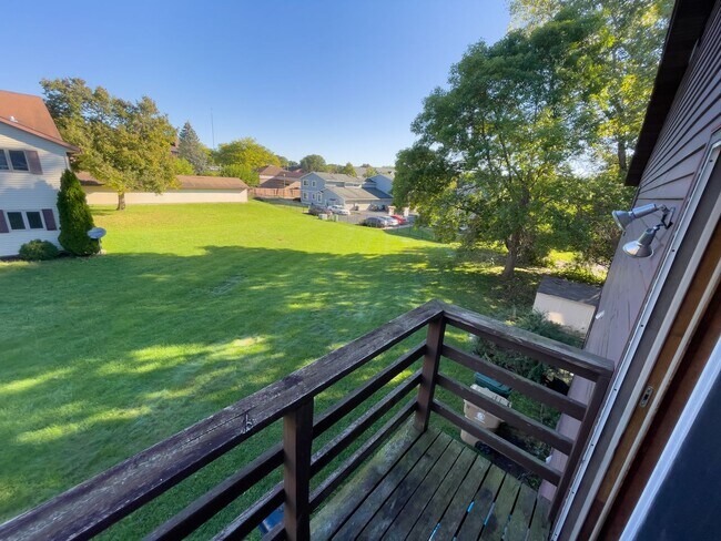 Building Photo - 9 N Wickham Ct