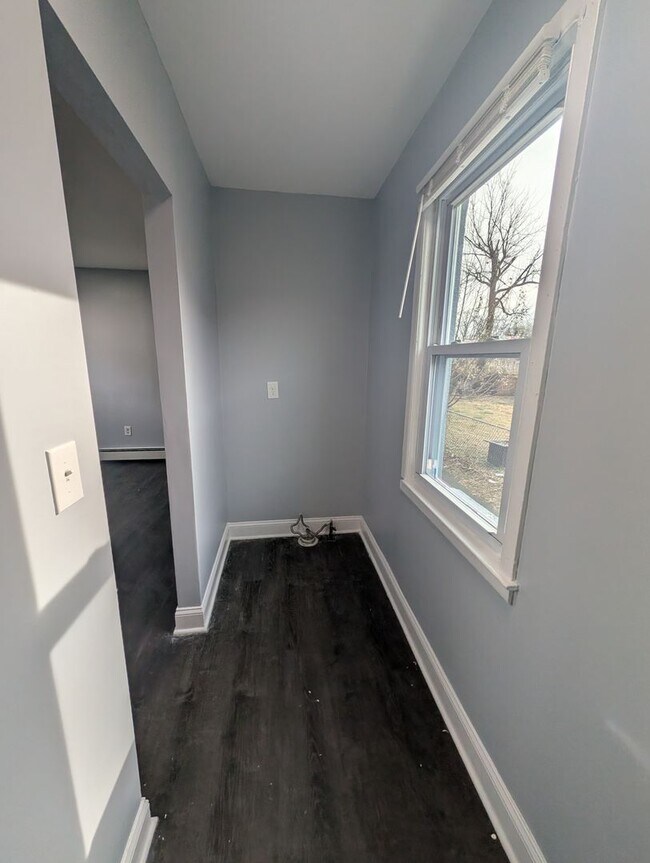 Building Photo - 234 Fisher Ave