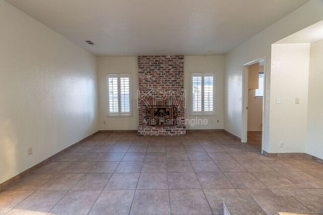 Building Photo - 9566 Scarboro Pl