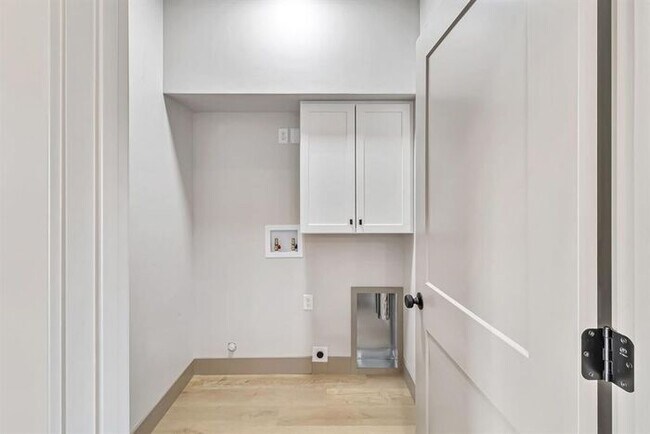 Building Photo - Modern 3-Bedroom Home for Rent– Brand New ...