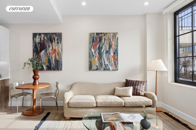 Building Photo - 760 Metropolitan Ave