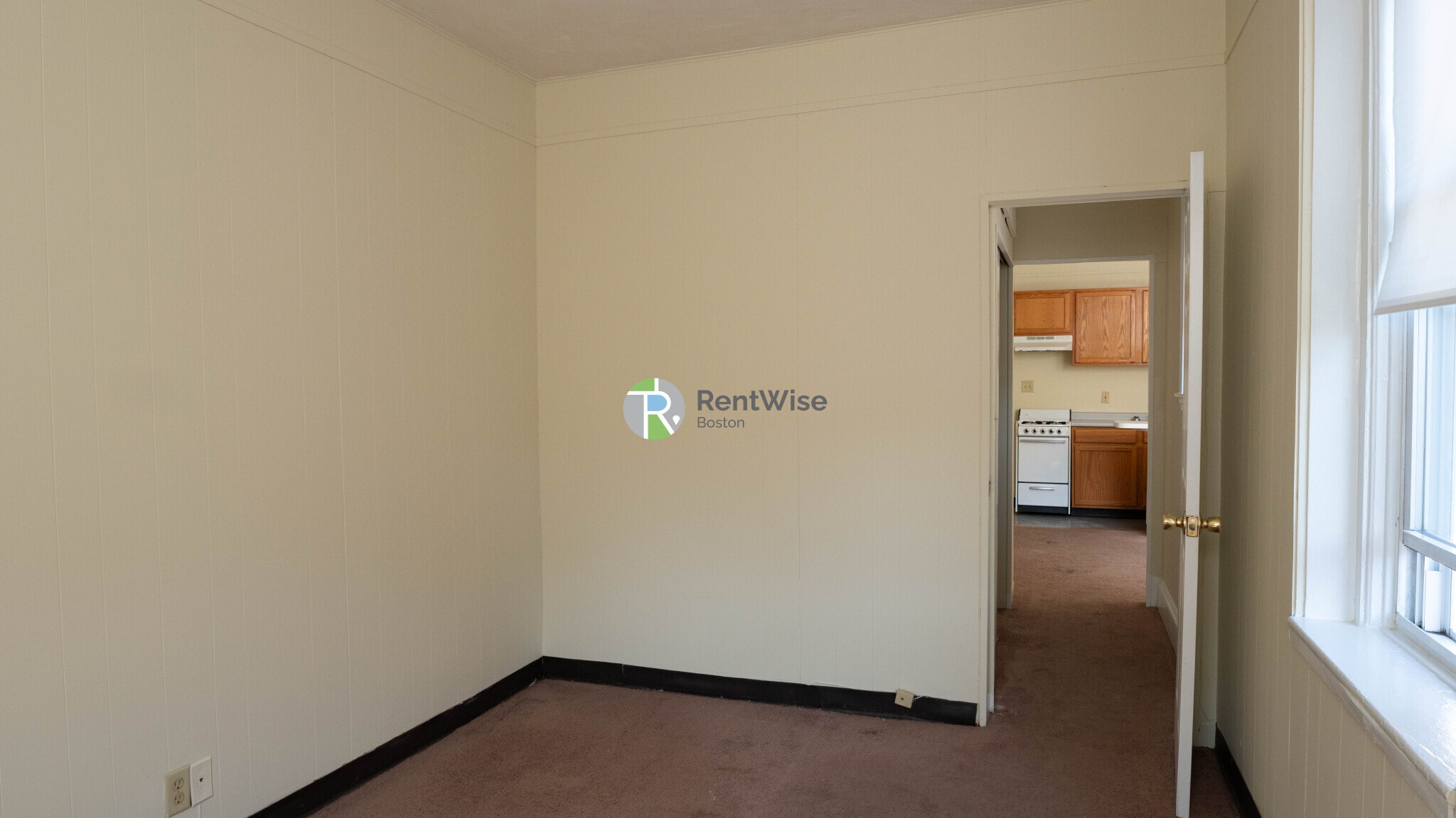 Building Photo - 1124 Commonwealth Ave