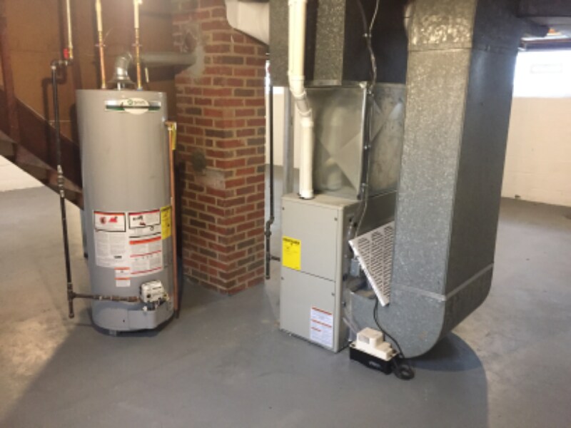 Building Photo - 17210 Mapleboro Ave